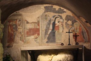 グレッチオの修道院の壁画。当時の様子が描かれています。